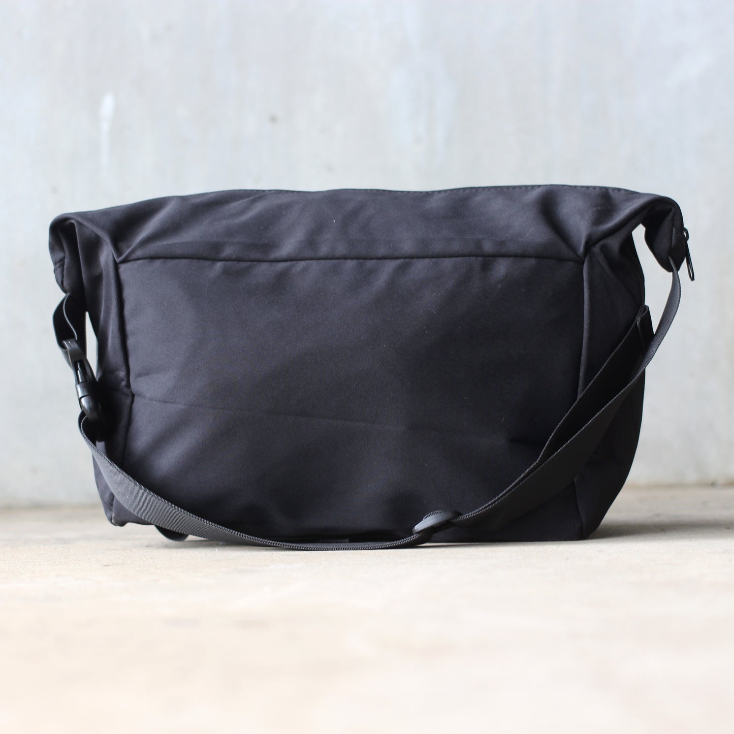 Canvas Weekender Carry Bag (BLACK)